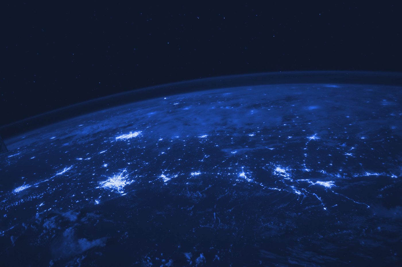 Global network of connected city lights